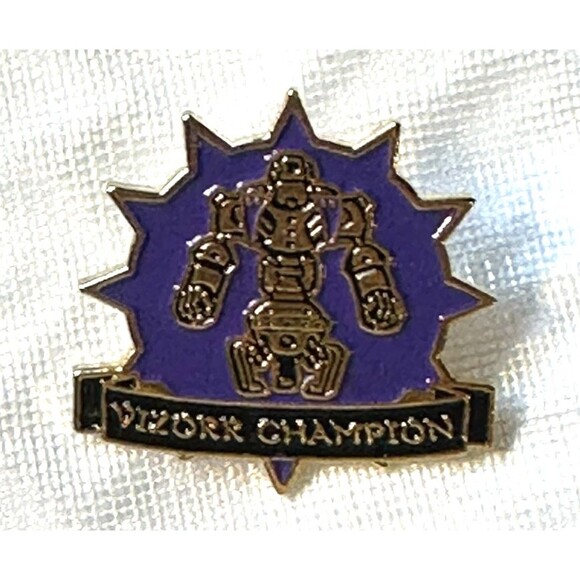 WizKids Mage Knight Vizorr Pins Purple Gold Tone lot of 5 - 4 new in bag - Picture 4 of 7